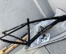 Polygon Siskiu bike frame