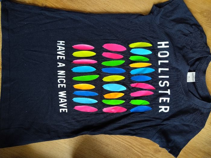 Hollister girl