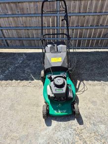 Garden line self Drive lawnmower