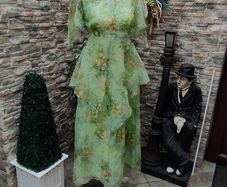 Vintage 70s John Bentley Irish Designer green chiffon Party dress size 6 or 8
