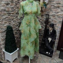 Vintage 70s John Bentley Irish Designer green chiffon Party dress size 6 or 8