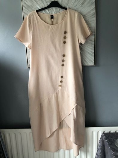 Ladies dress size L