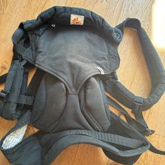 Ergobaby baby carrier