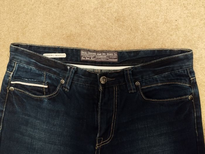 1 x Relaxed Bootcut Diesel Jeans 34/34