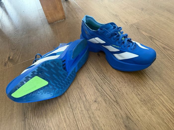 Running shoes