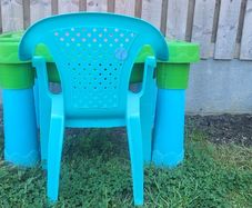 Sand/water table two compartments with lid and chair