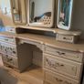 Dressing Table Image 3