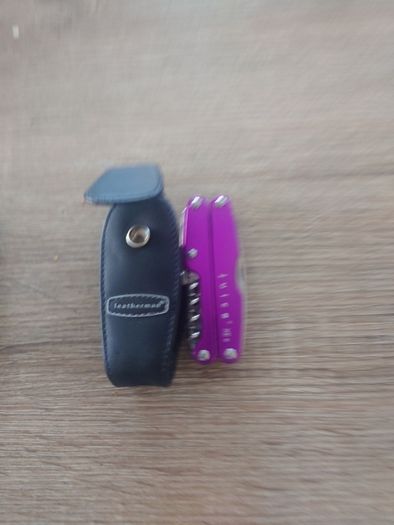 leatherman