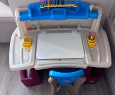 Art Table