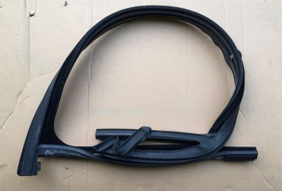 RH Door Weatherstrip (Alfa Romeo 147)