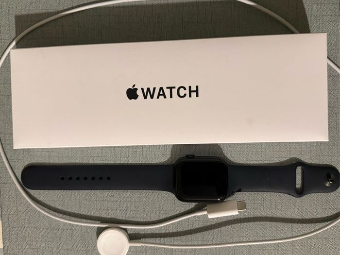 apple  watch SE 2 gen