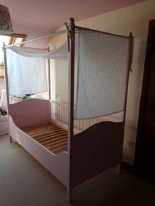 Girls Four Poster Bed PINK
