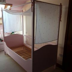 Girls Four Poster Bed PINK