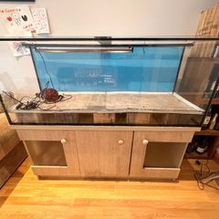 Fish Tank / Aquarium with Cabinet