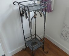 plant stand