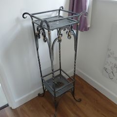 plant stand