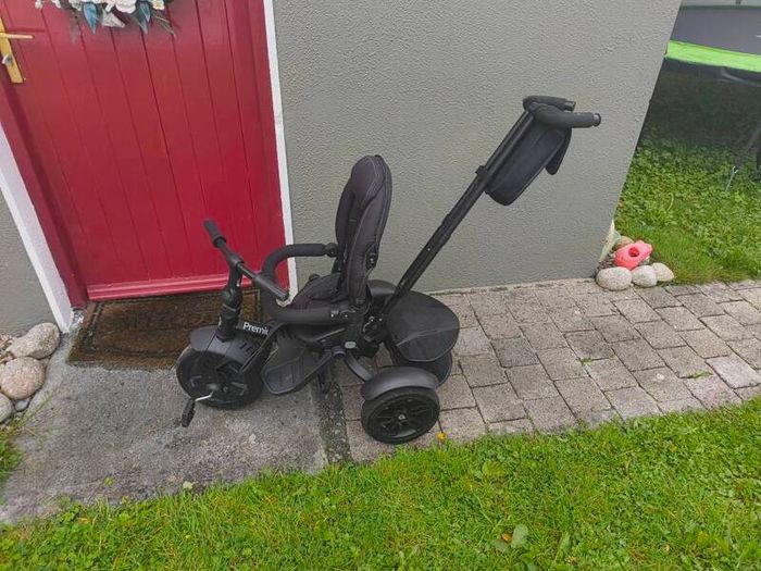 QPlay Premium 6-in-1 Trike Black