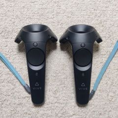 HTC Vive VR Controllers + 1.0 Base Stations