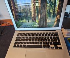 Apple MacBook Air