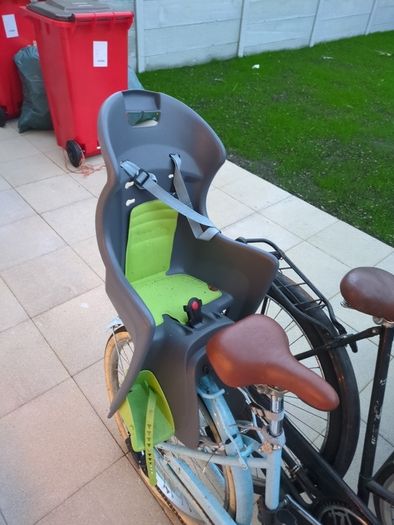 ladies bike with baby carrier