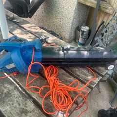 leaf blower