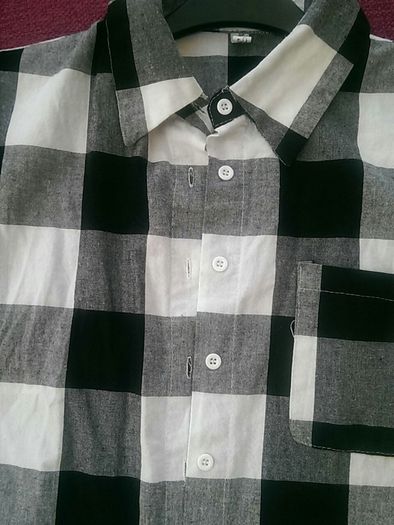 Ladies Checkerboard Shirt. Size 12