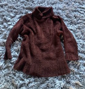 Chocolate jumper