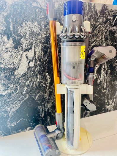 Dyson V10 Cordless Vacuum Cleaner