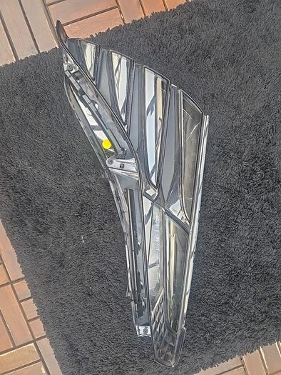 hyundai tucson day light passenger  side