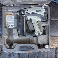 Hitachi nailgun
