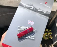 Victorinox Swiss Army Knife 58MM Red Brand New