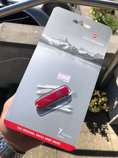 Victorinox Swiss Army Knife 58MM Red Brand New
