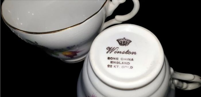 Vintage Winston Fine Bone China Teacups & Saucers