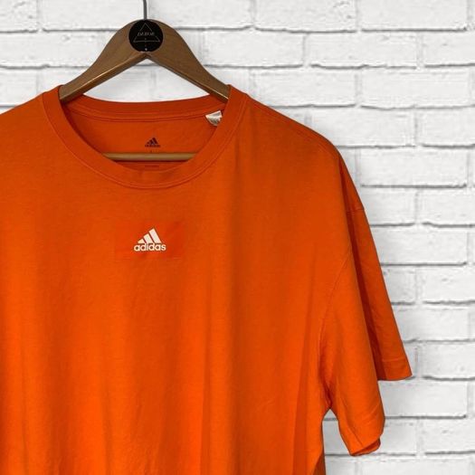Adidas T-Shirt