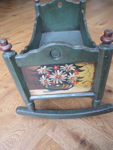 Vintage/Antique Wood Rocking Doll Cradle