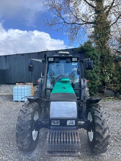 Valtra 6750