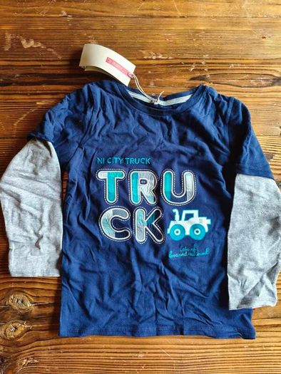Boys top