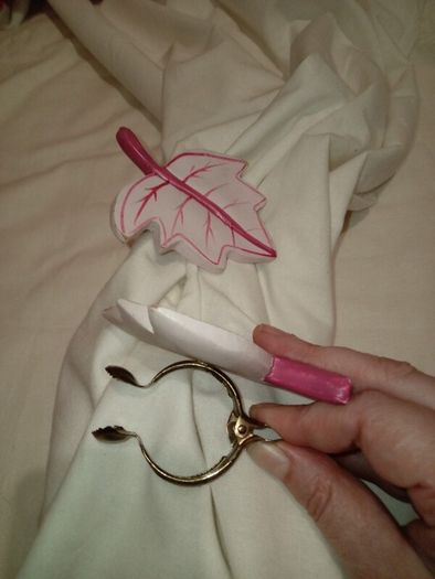 Vintage pink and white curtains and tiebacks