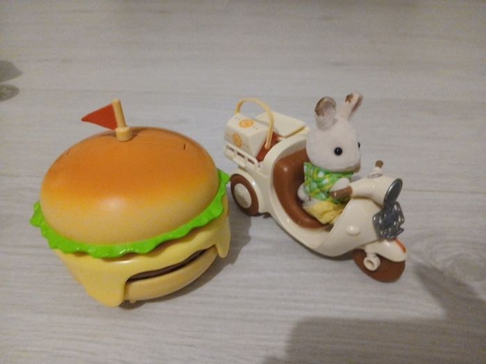 Sylvanian Families Hamburger Stand set