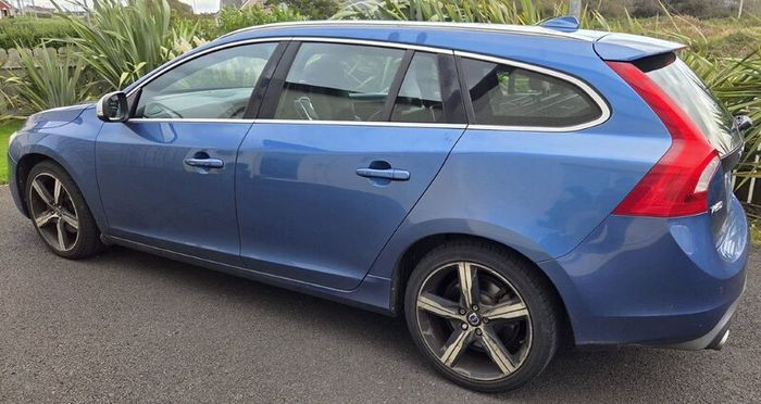 Volvo V60 2016