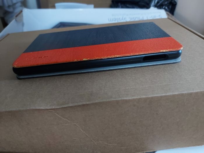 Amazon Fire 7 inch Cover Case, in excellent condition