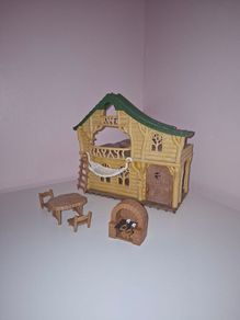 Sylvanian Family Lakeside Lodge