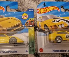 Hot Wheels - Yellow Ferrrari Set - F40 + 365 GTB4 Competizione