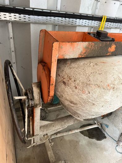 Belle Diesel Cement Mixer  2013  2.3kW