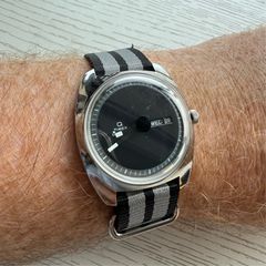 Timex Q Enigma 1975
