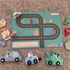 Disney puzzle for toddler