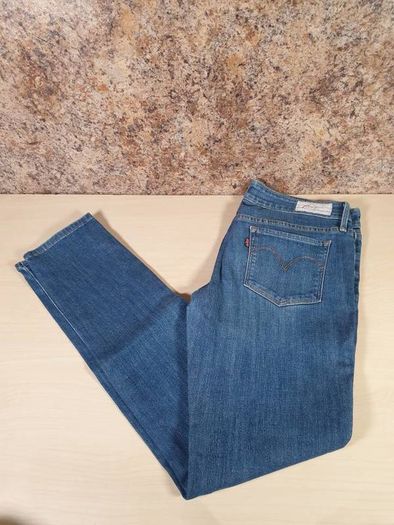 womens LEVI's San Francisco slight curve skinny dark blue denim jeans Size 6 W 28 L 30 zip fly