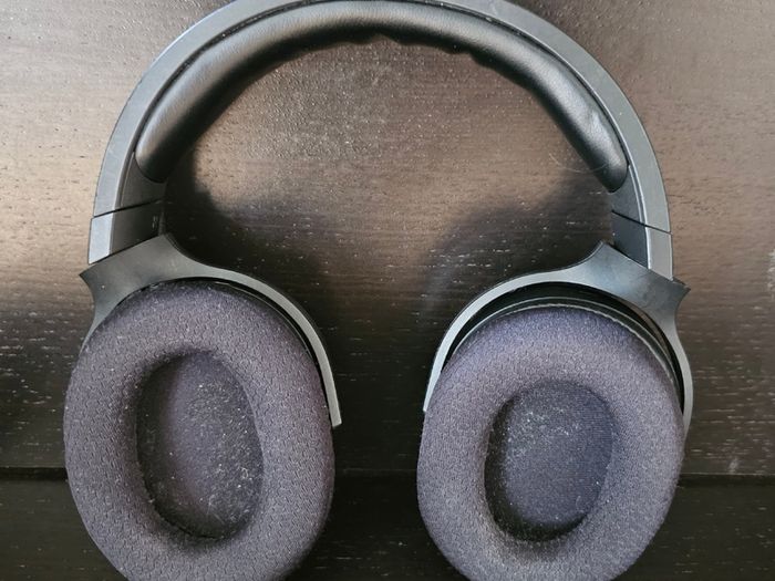 Razer Barracuda X Gaming Headset (2.4Ghz and BT)