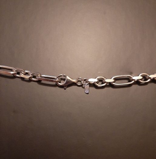New silver chunky Figaro necklace