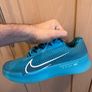 Size 9 Adidas tennis shoes Image 2